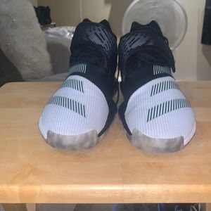 Adidas Harden B-E 3 James Harden EF3604 Basketball Sneakers Shoes Boy’s Sz 5